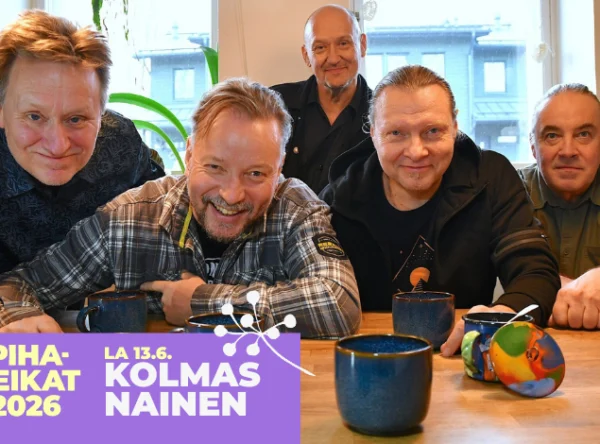 Kolmas+Nainen Kolmas nainen/Pyhtään Kulttuuritalo